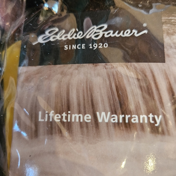 🌧️ Eddie Bauer Youth Waterproof Poncho - Picture 2 of 12